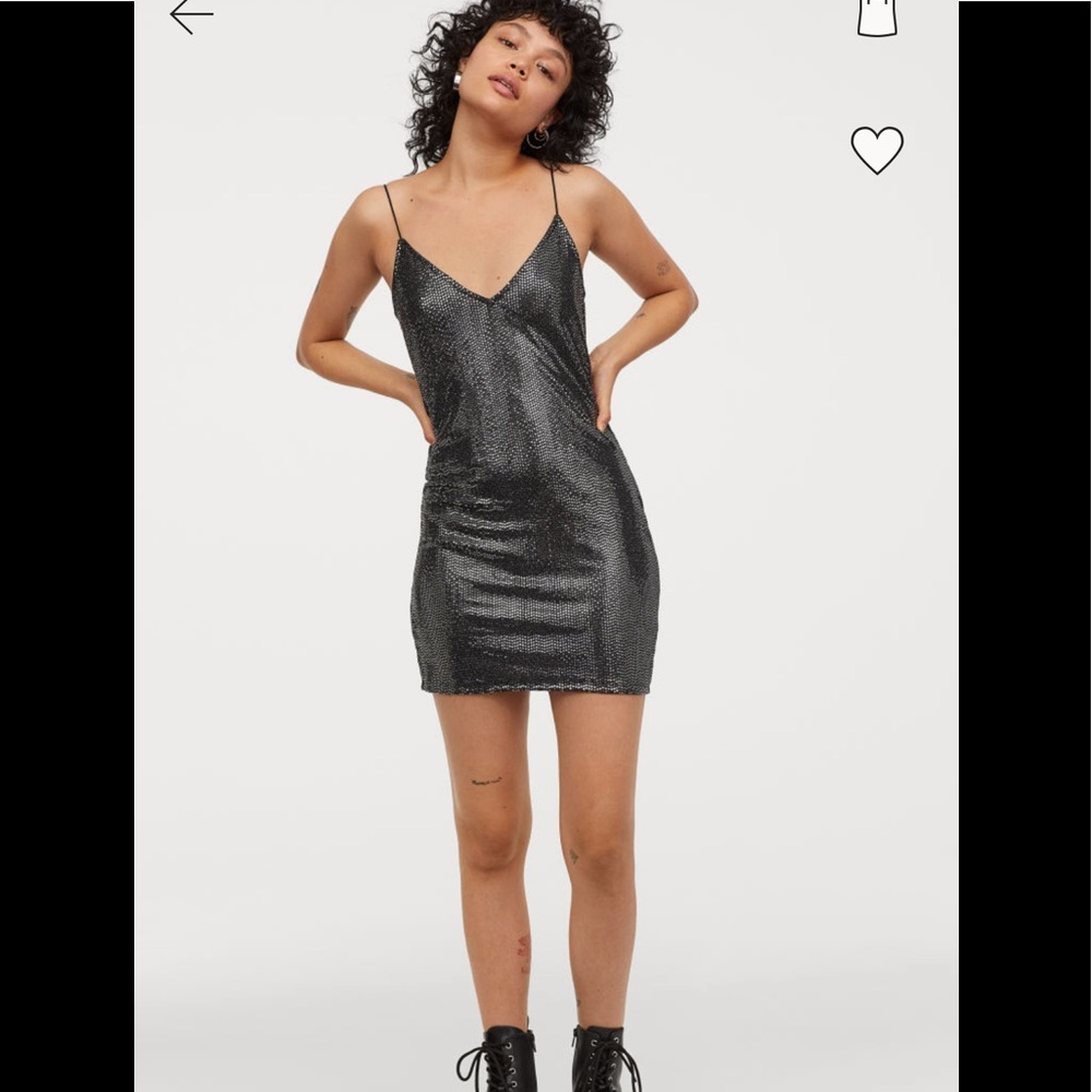 Short fitted black sequence dress